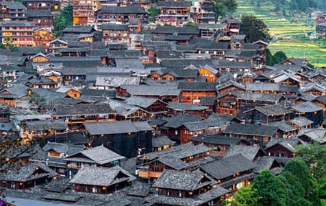 黑河6种常见的外墙仿石漆施工工艺！